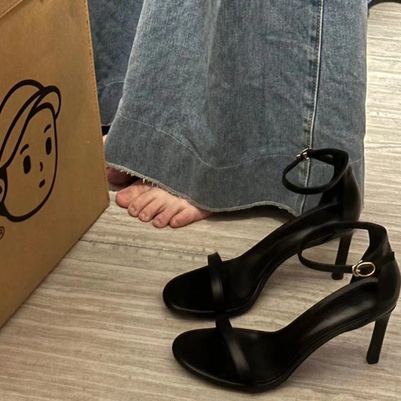 Giày Sandal Dây Đeo Bằng Màu Đen Phong Cách Hàn Quốc 0 Giày Cao Gót Niche Giày Nữ Stiletto Giày Cao 