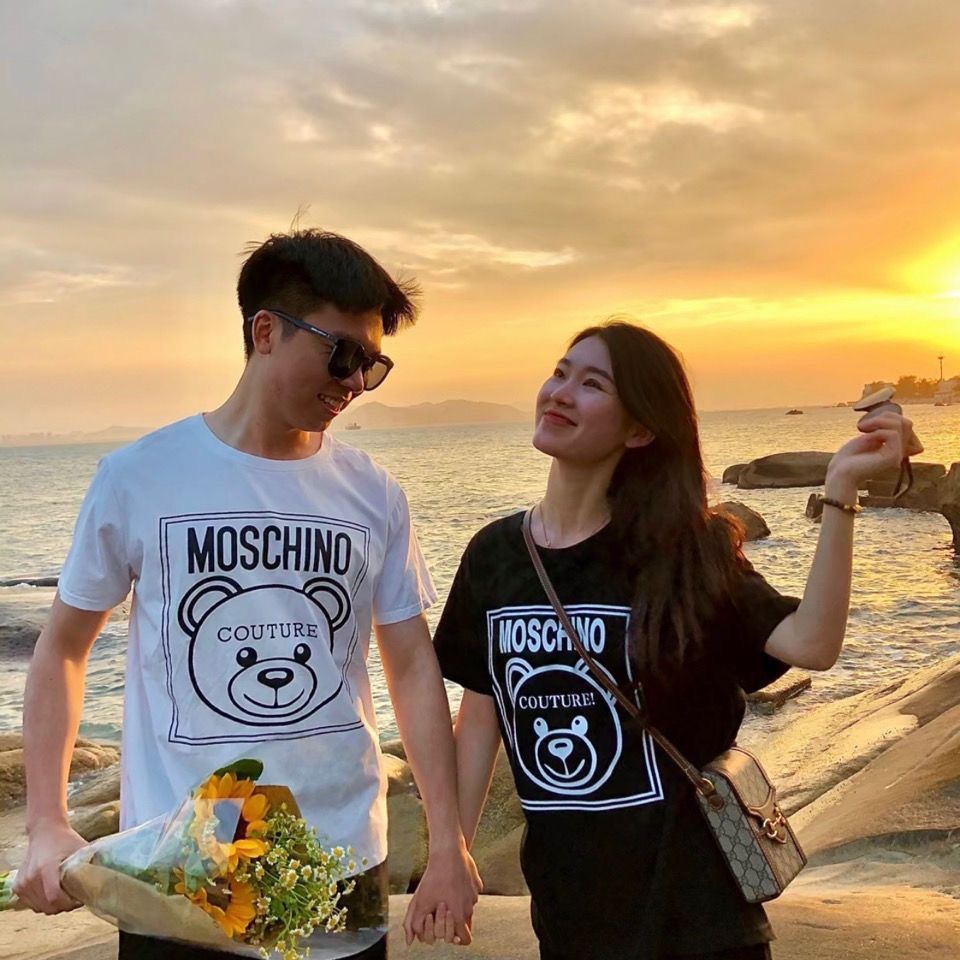 MOSCHINO MOSCHINO Gấu Cotton Nguyên Chất Áo Thun Nữ Dạo Phố Mặc Cặp Đôi Mặc Áo Thường Ngày