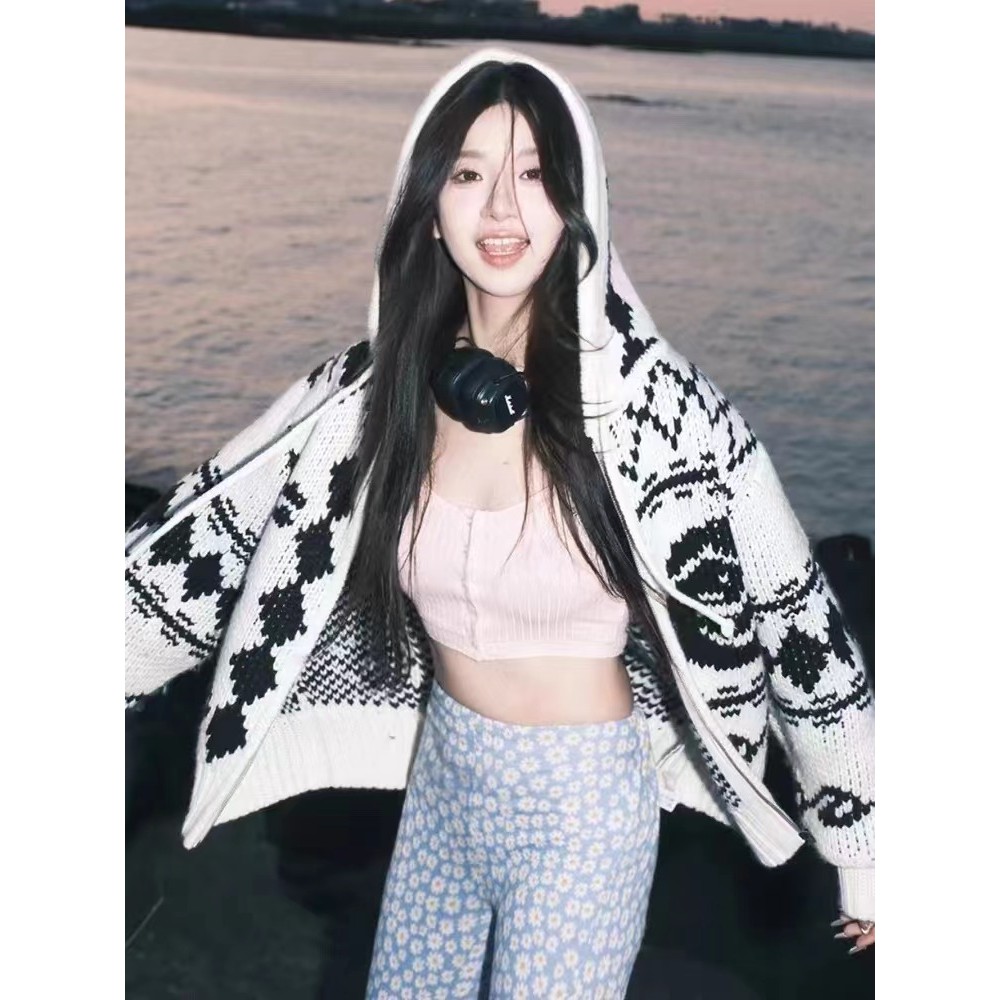 Balamy American Original - Áo Len Dáng Rộng Dệt Kim Màu Đen Trắng