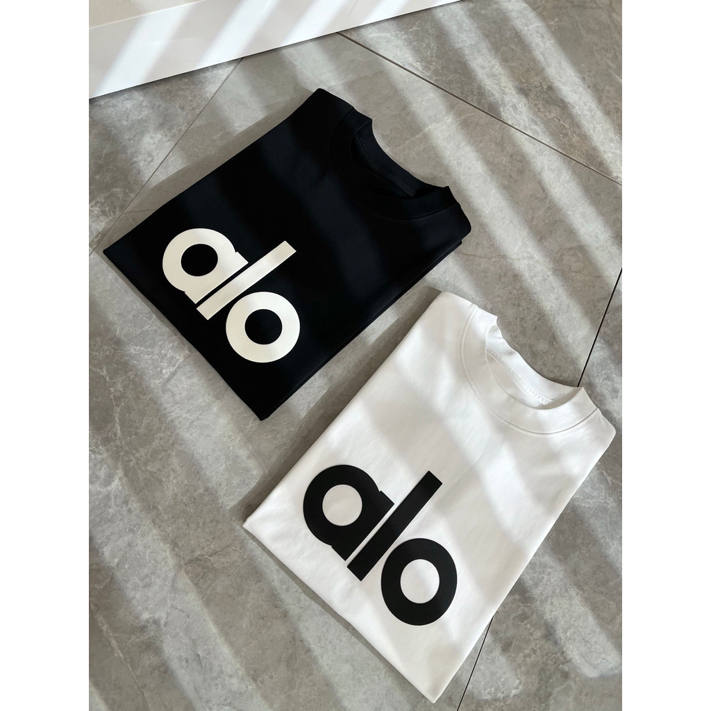 Ao Thun Giảm Béo Cổ Tròn Dáng Rộng và Ao Sơ Mi Ngắn Tay In Hình Cặp Đôi - Phù Hợp Cho Nam và Nữ