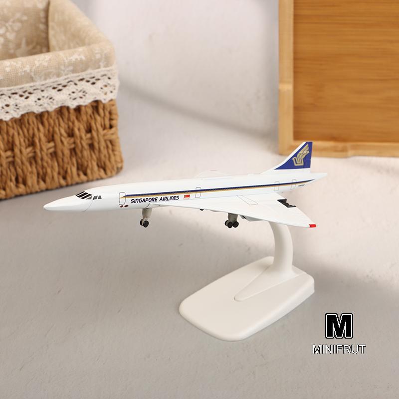 MINIFRUT] Mẫu máy bay hợp kim Concorde 20cm Singapore có bánh đáp Máy bay hợp kim Diecast Air Plane 