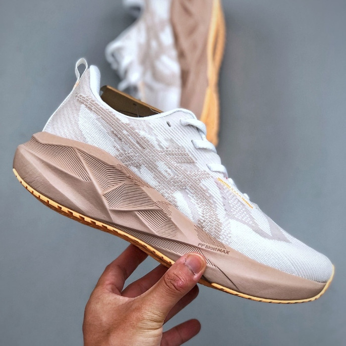 Giày thể thao nam nữ Asics Novablast 5 Novablast 5 Giày chạy bộ chống sốc OWDF 0DXL