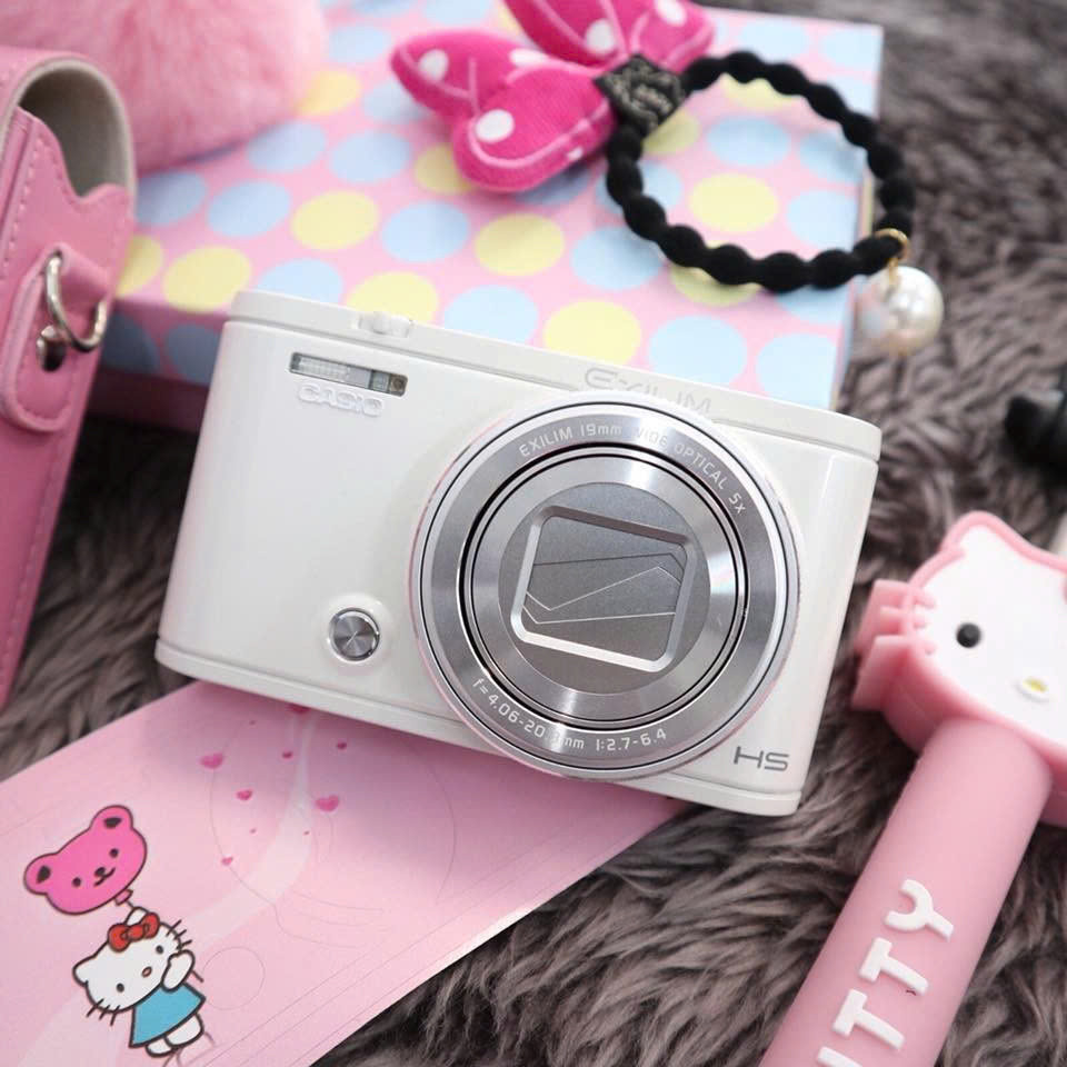 Máy ảnh Casio ZR5100 - 12.1 Megapixel - Camera Selfie Quốc Dân cho các bạn nữ - 2Hand xài tốt