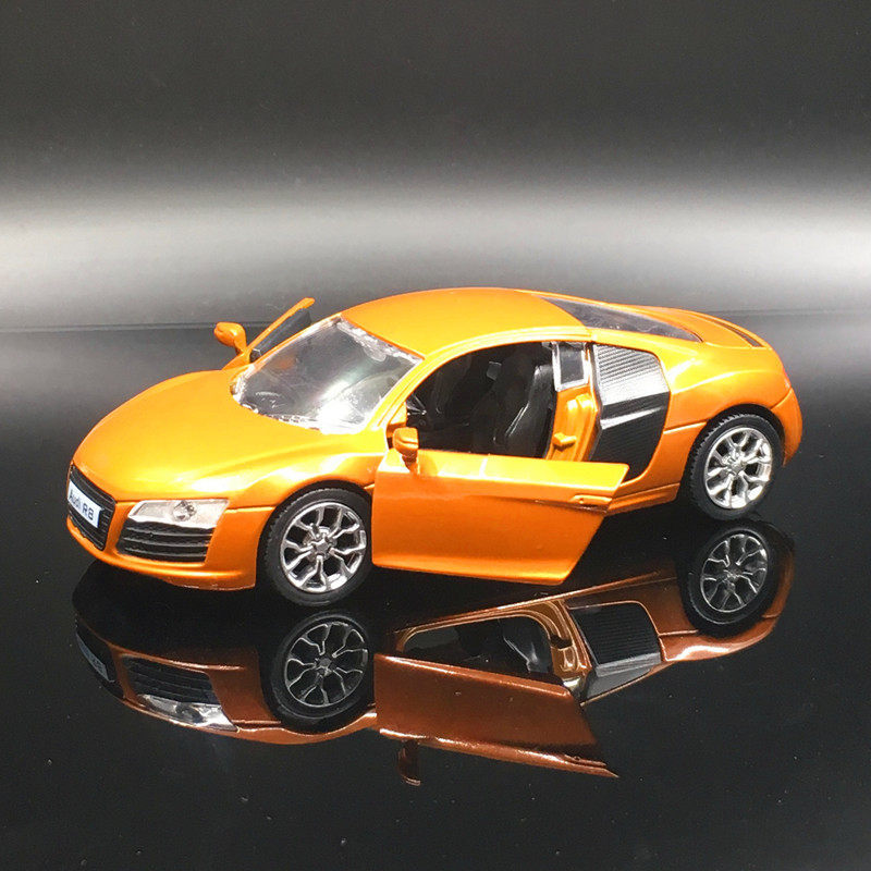 Audi R8 1: 38 Mô Phỏng Xe Hợp Kim Kéo Lại Xe Mô Hình