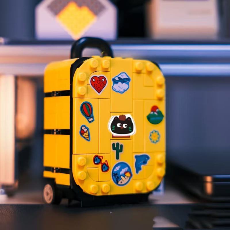 Tương thích Lego Yellow Vali 40817 Xe Đẩy Vali Cô Gái Lắp Ráp Khối Xây Dựng Đồ Chơi Quà Tặng