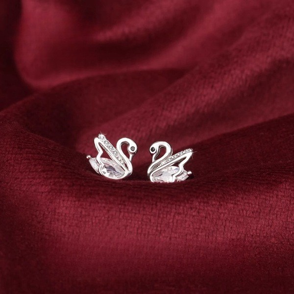 women's earrings men's earrings Bông Tai Thiên Nga Cao Cấp 2023, Sang Trọng, Nhẹ Nhàng - Perfect Gif