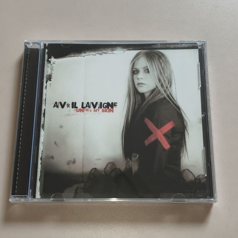 Avril Lavigne ❈ ❈ ❈ Dưới làn da của tôi ❈ ❈ CD5-13