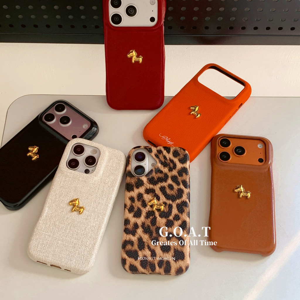 G.O.A.T Da Báo In Bia Lúa Mì Và Little Golden Horse Vỏ Tương Thích Cho iPhone 17 Pro max iPhone 17 1