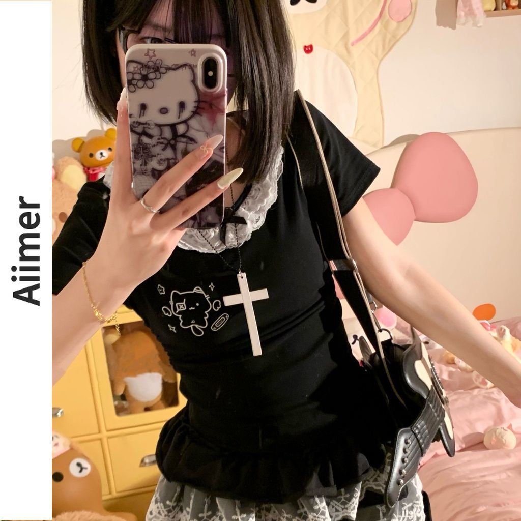 Áo bodycon phong cách Gyaru Nhật Bản cho nữ, thiết kế edgy với chi tiết ren