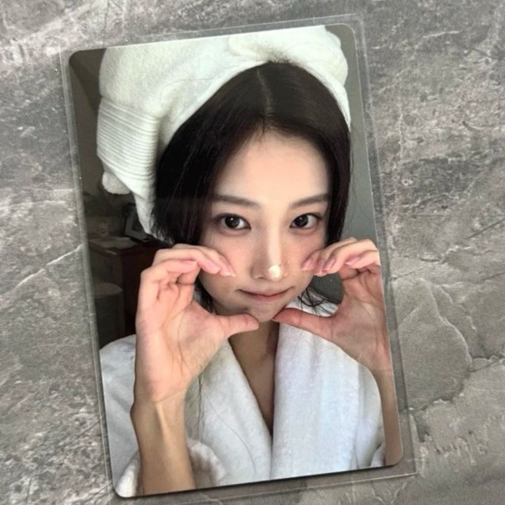 Chính hãng Kang Hye Won lịch bàn cố định với thẻ nhỏ tình yêu Yuan Kang Hye Won mũ tắm Bắc