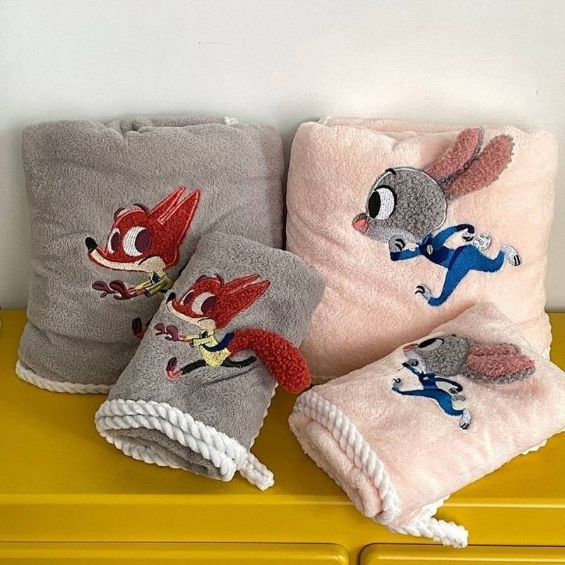 Zootopia Bath Towel Couple's Adult and Children Big Towel Absorbent Quick-Drying Lint Free Shower Ba