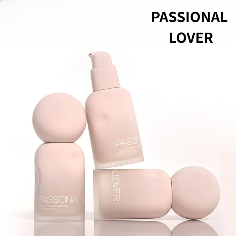 PASSIONAL LOVER Kem nền dạng lỏng Kem che khuyết điểm lâu trôi Ánh sáng và thoải mái