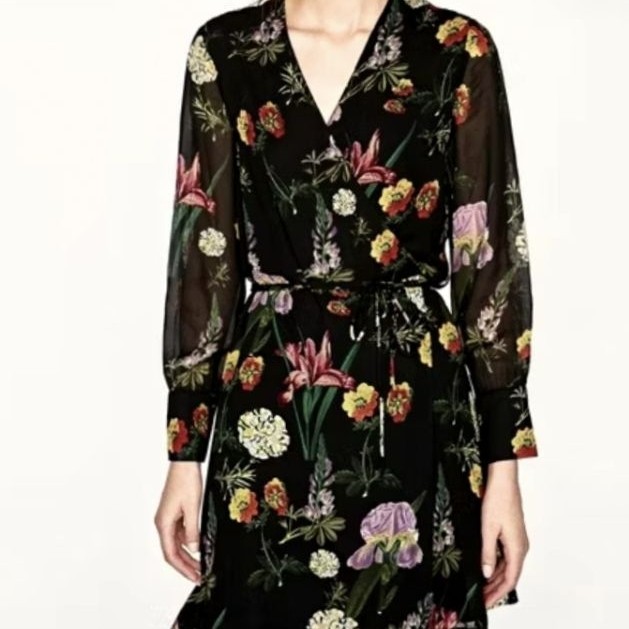 Đầm Zara auth size XS new tag