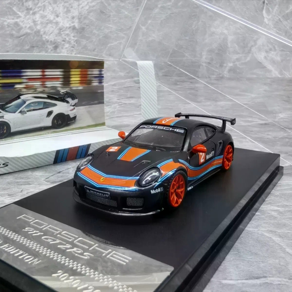 Mẫu xe hợp kim Porsche 911 GT2 RS 1 / 64 Khoảng 7cm