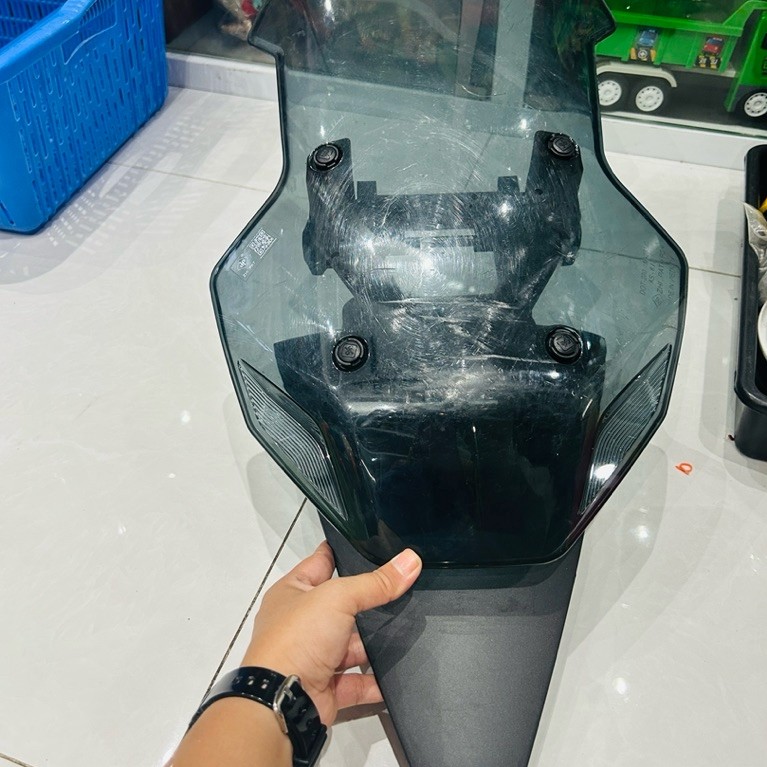 Bộ kính chắn gió xe máy ZhiPat phong cách Touring cho xe NVX 155 V2 2021 trở lên ( Hàng cũ)
