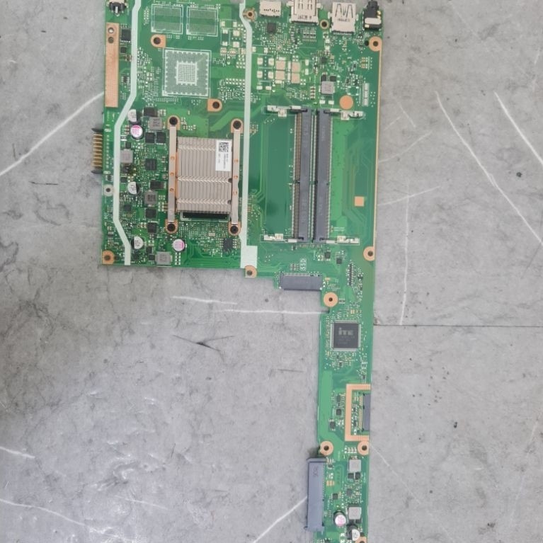 xác main asus X407U i3 gen 6 gen 7 gì đó