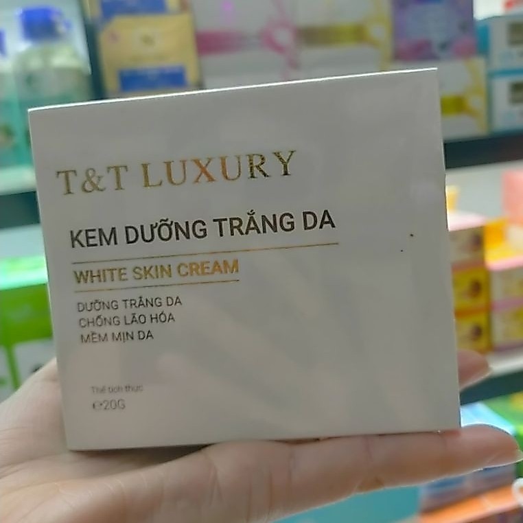 kem dưỡng trắng da t&t Luxury 20 g