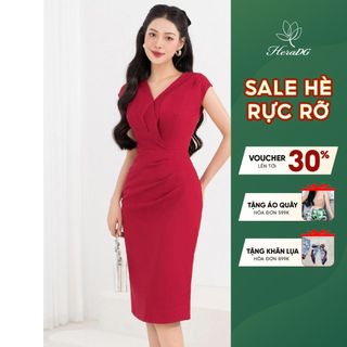 Đầm ôm công sở cổ V vai chờm HeraDG thiết kế xếp ly vai và thân cách điệu chất liệu Tuytsi cao cấp SDPBC2085