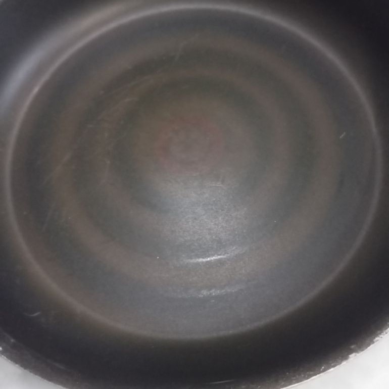 Chảo chống dính ( T_fal ) nhật bãi ( không quai )