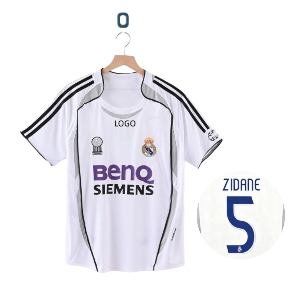 2006 / 07 Real Madrid Home Retro Edition Áo thun nam tay ngắn