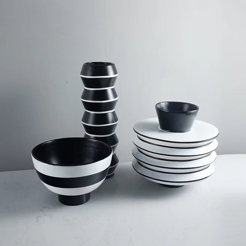 Modern minimalist vase for dried flowers, table and coffee table home decor, creative and exquisite 