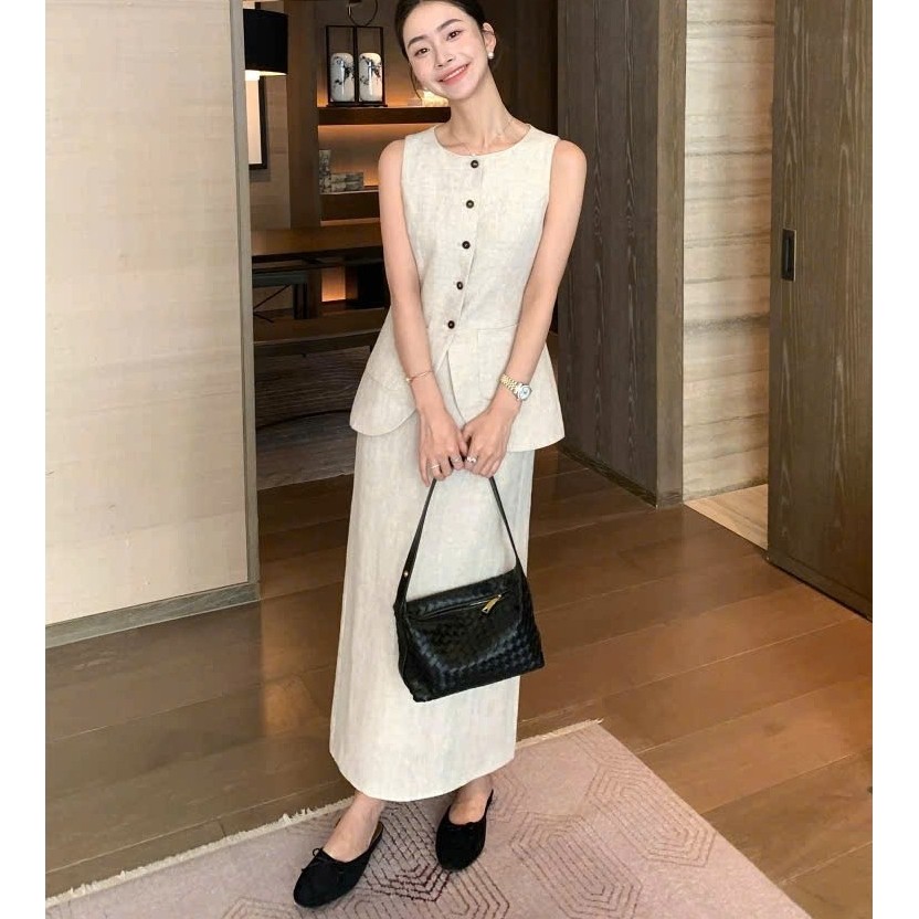 Set Bộ Linen Áo Sát Nách Cổ Tròn SIết Eo Kèm Chân Váy Dài Chất Linen Cao Cấp Sang Chảnh Cho Nữ Có Bi