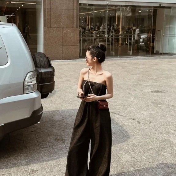 Jump đen chất jean cúp ngực