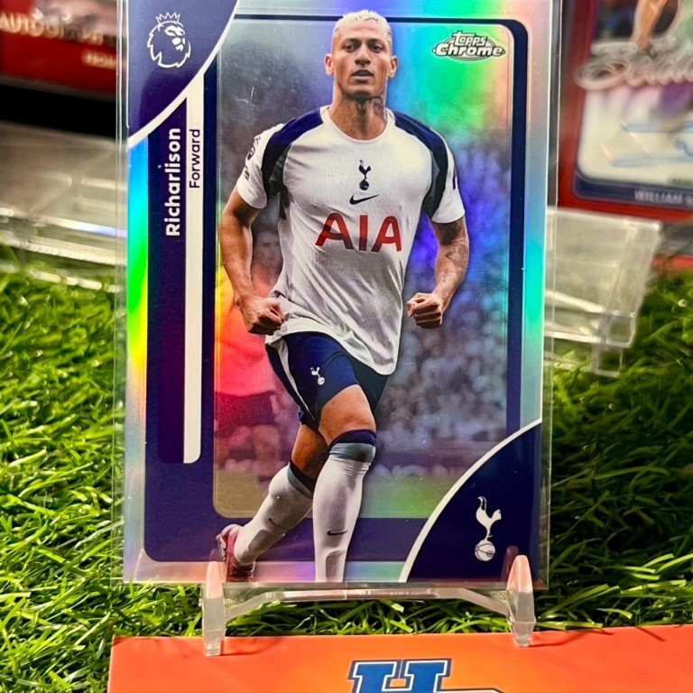 Thẻ bóng đá Richarlison Refractor Topps Chrome EPL 2025/26