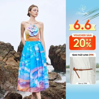 Đầm nữ HeraDG dáng xòe in họa tiết biển xanh cut-out eo, đính hoa trước ngực, chất poplin cao cấp SDPBD1072