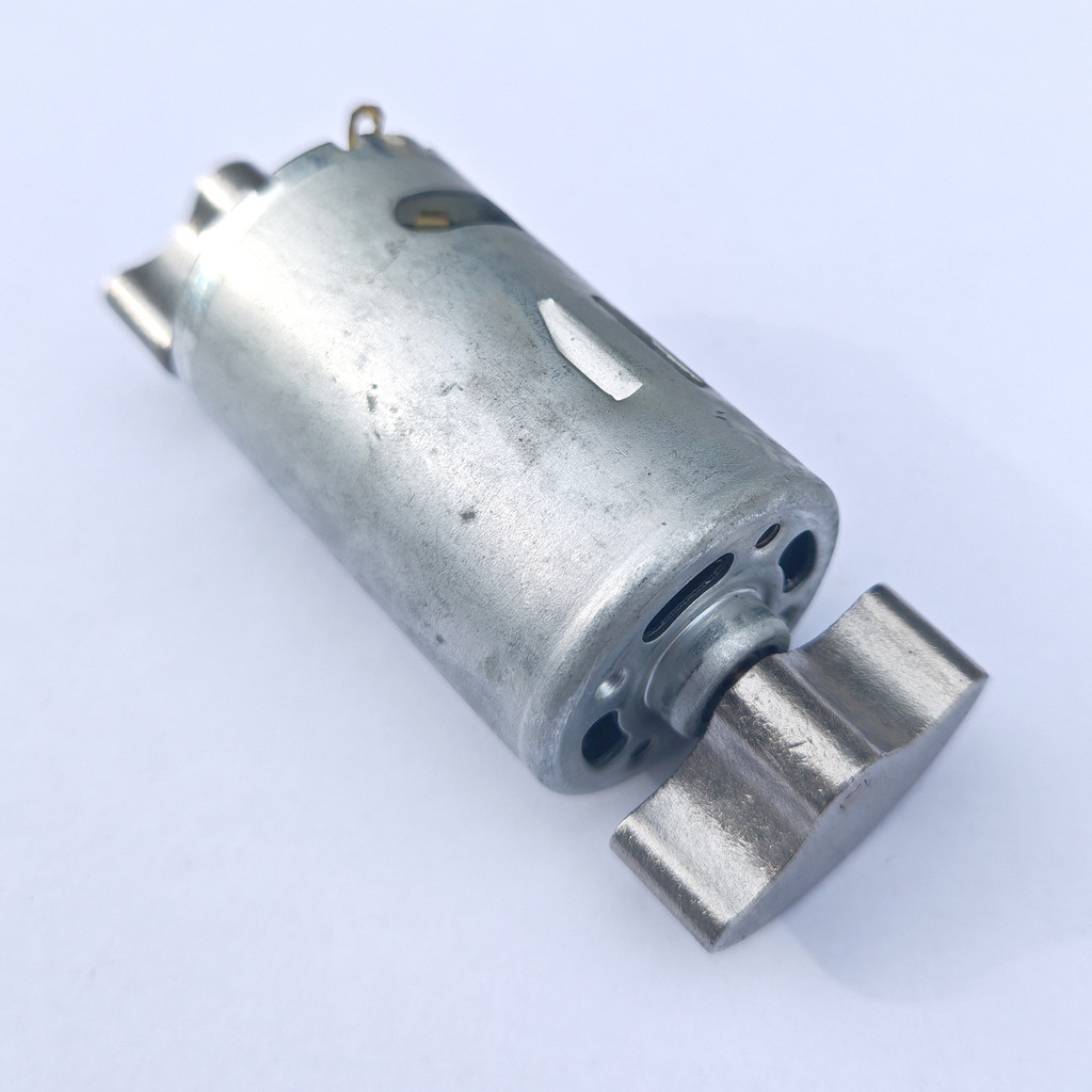 Động cơ 550 (12V8800 Vòng / phút) Trục kép Rung lệch tâm Loại bánh xe mô-men xoắn cao DC Động cơ Côn