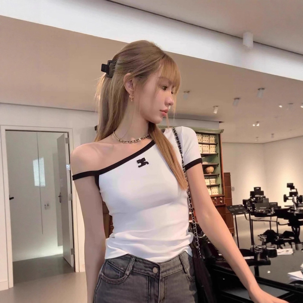 HKFD Spot Goods25Summer new style sweet and cool hot girl design short-sleeve off-shoulder camisole 