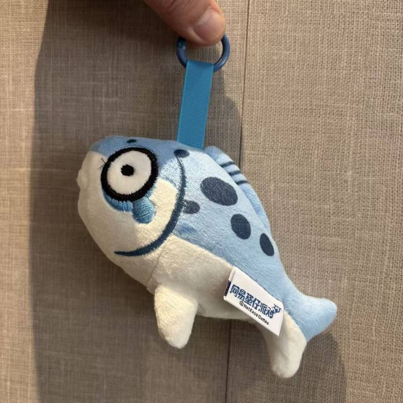 Joint Name Egg Puff Party Peripheral Shark Doll Pendant Cartoon Game Cute Cartoon Doll Toy Set OI8s