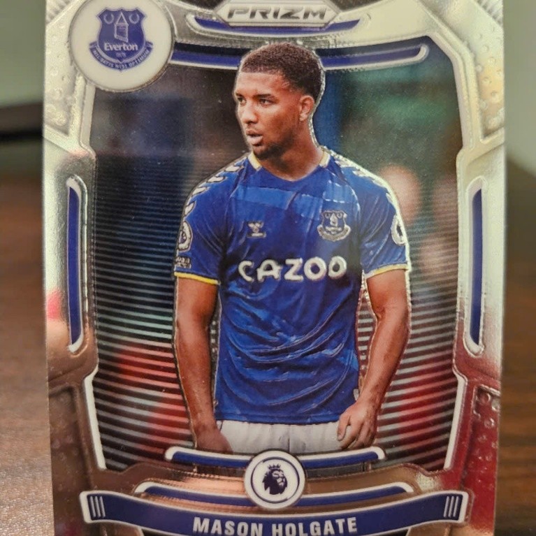Thẻ Mason Holgate Panini Prizm 2021/2022 (Everton) (21/22)