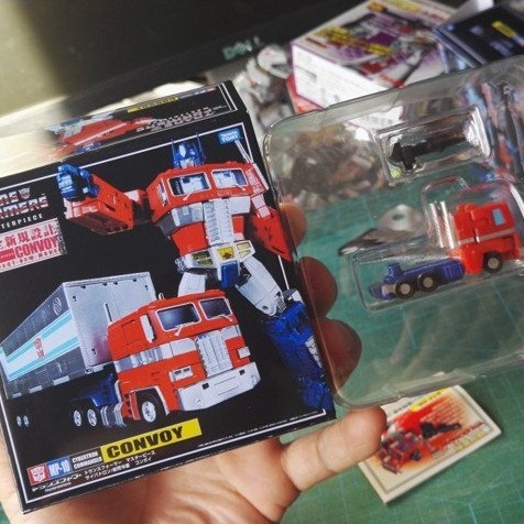 Hộp Giấy Thu Nhỏ Transformers MP10 Optimus Prime OP 1 / 6 Giấy Gói Ngoài Mô Hình Cảnh Rạp Hát Chuyên