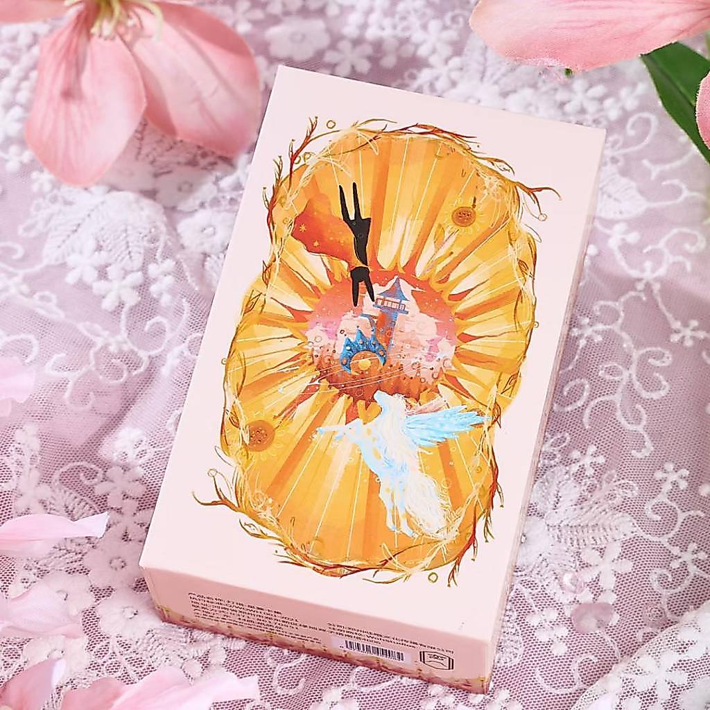 BEACON SPRING EDITION – Bộ bài Tarot mùa xuân pastel chữa lành & ánh sao dịu dàng – APUS TAROT SHOP