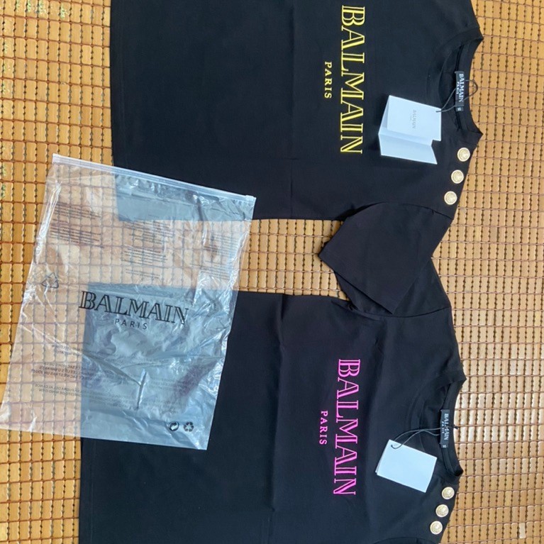 áo balmain qc cúc vai