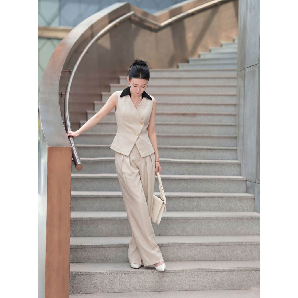 YM Concept Set Áo Gile Cổ Chéo Phối Cổ Trắng Và Quần Suông - Thanh Lịch, Cổ Điển D1682