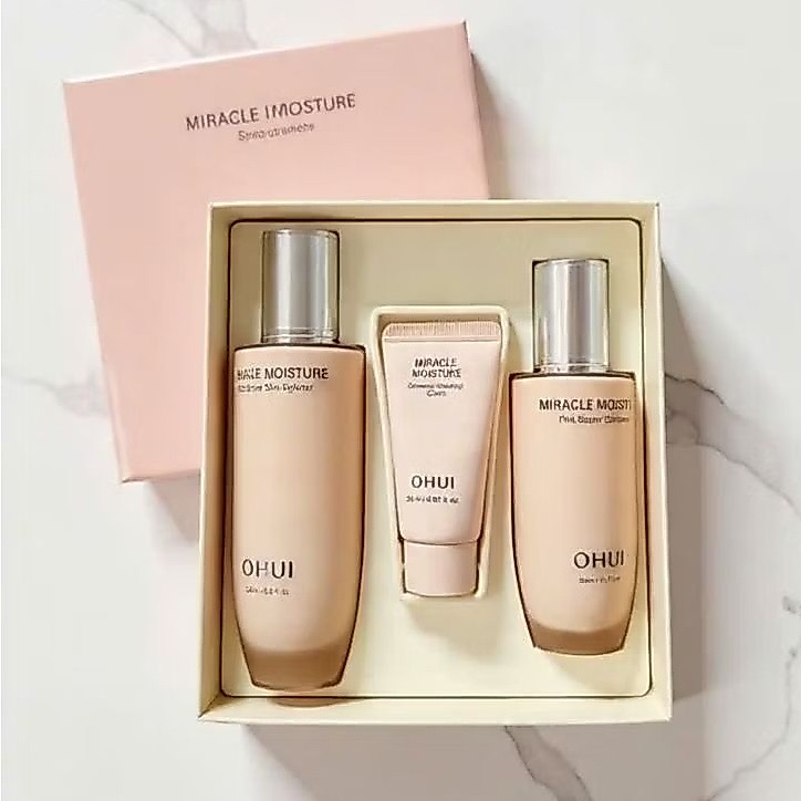 Set Ohui hồng dưỡng ẩm Ohui Miracle Moisture