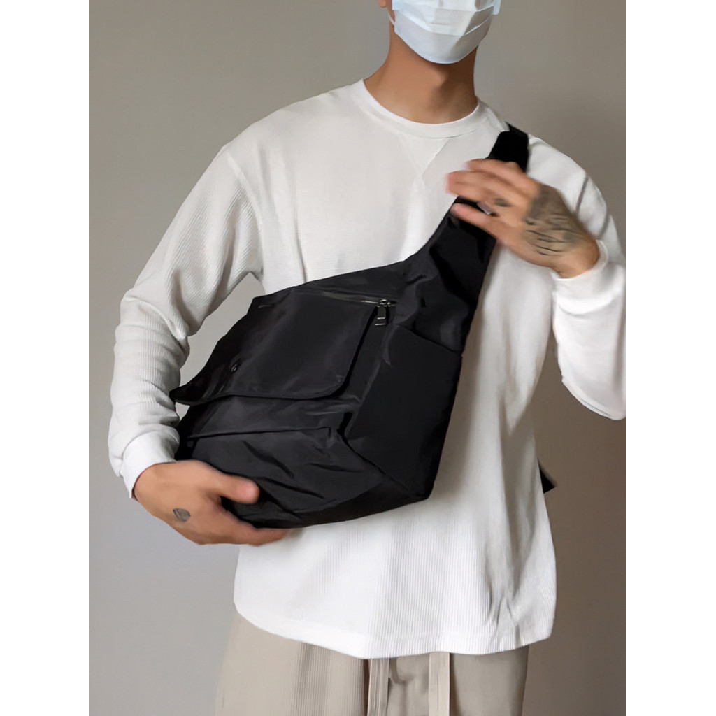 OKKO Ngoại Vi Phù Hợp Với Màu Đen Thường Ngày Cặp Đôi Đi Xe Máy Nylon Chống Thấm Nước Màu Lớn-Capa