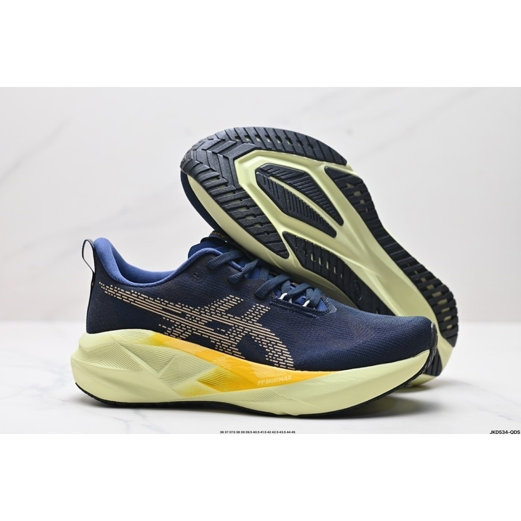 Giày chạy bộ Asics novablast 5 nhẹ và thoáng khí. Giày thoải mái cho nam và nữ