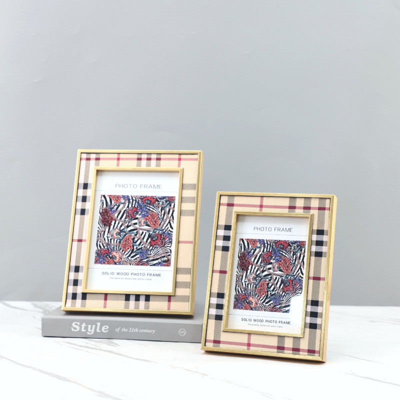 Modern minimalist geometric metal frame art picture frame decorative ornament for bedroom, study, TV