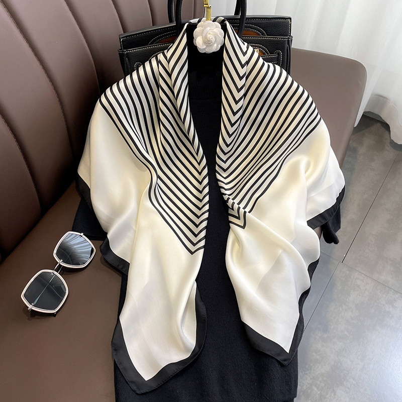 Khăn choàng sọc lụa mô phỏng 90cm 90cm