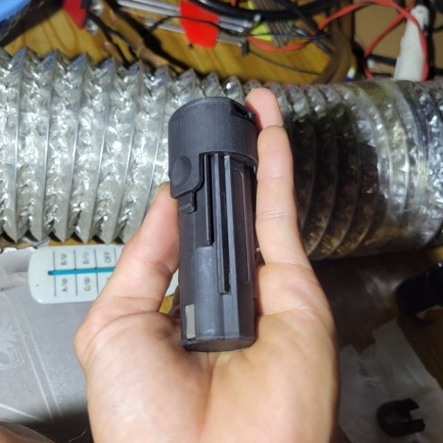 Vỏ pin vít gập National Ez6225, in 3d Resin/ sạc type c