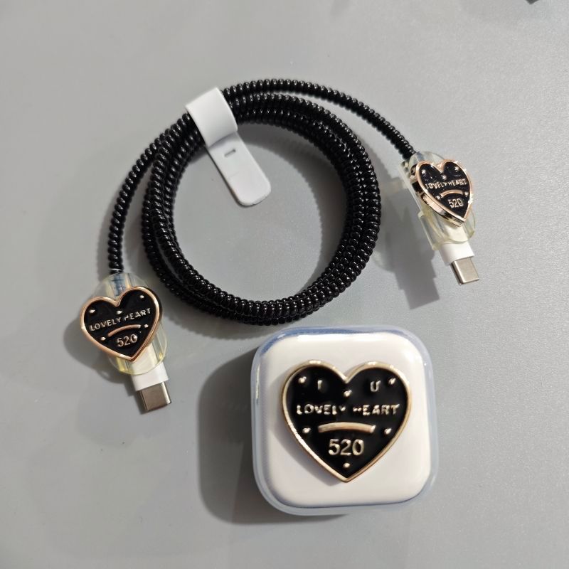 01Cute Fish Charger Case Power Data Cable Vỏ bảo vệ Dây cuộn Tương thích với iPhone 40w 3Pin