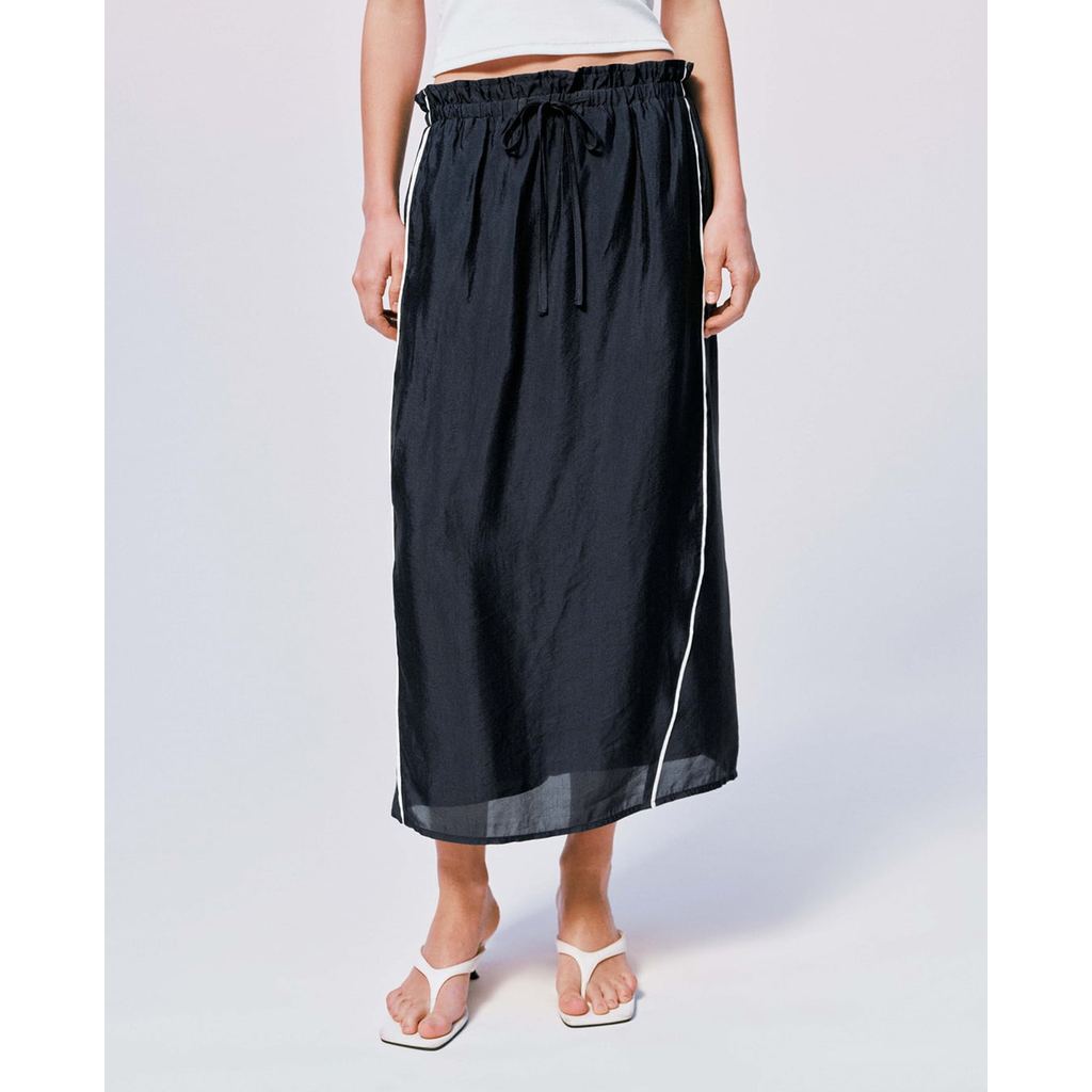 URBAN REVIVO - Chân váy phom suông midi phối viền UWJ560031-L8A