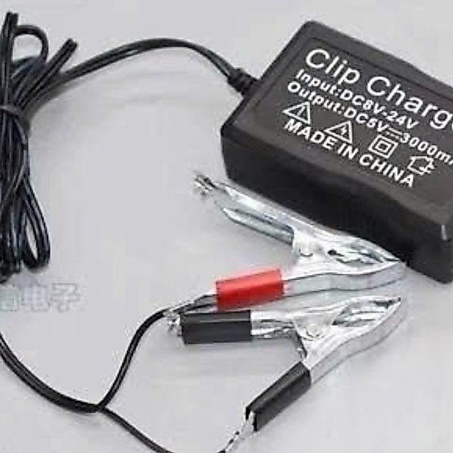 Box sạc đa năng từ bình acqui 12V đến 24v