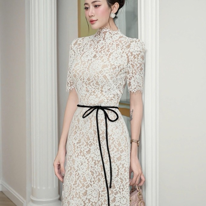 đầm ren body khâu design