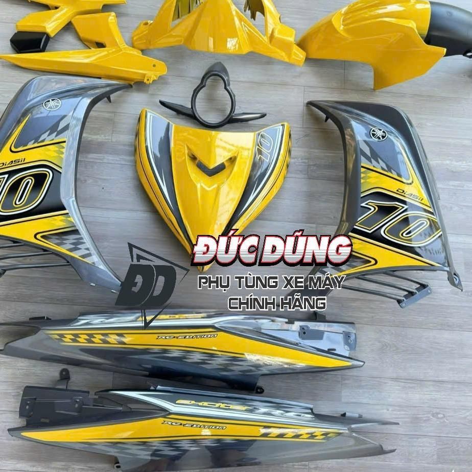 Dàn áo thay thế Ex 135 VÀNG XÁM TEM SỐ 10  có tặng kèm tem in chất lượng cao