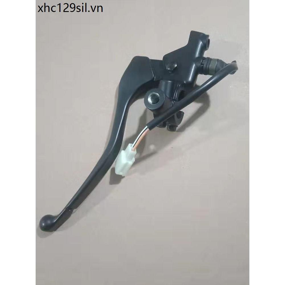 Thích hợp cho Supe Eagle Super Eagle HJ125T-32 / 32A Tay cầm phanh sau bên trái Giá đỡ gương