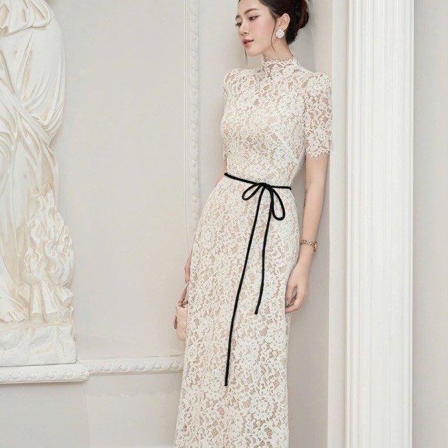 Đầm ren body Khâu Design